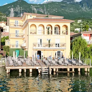 2* Hotel Sirena